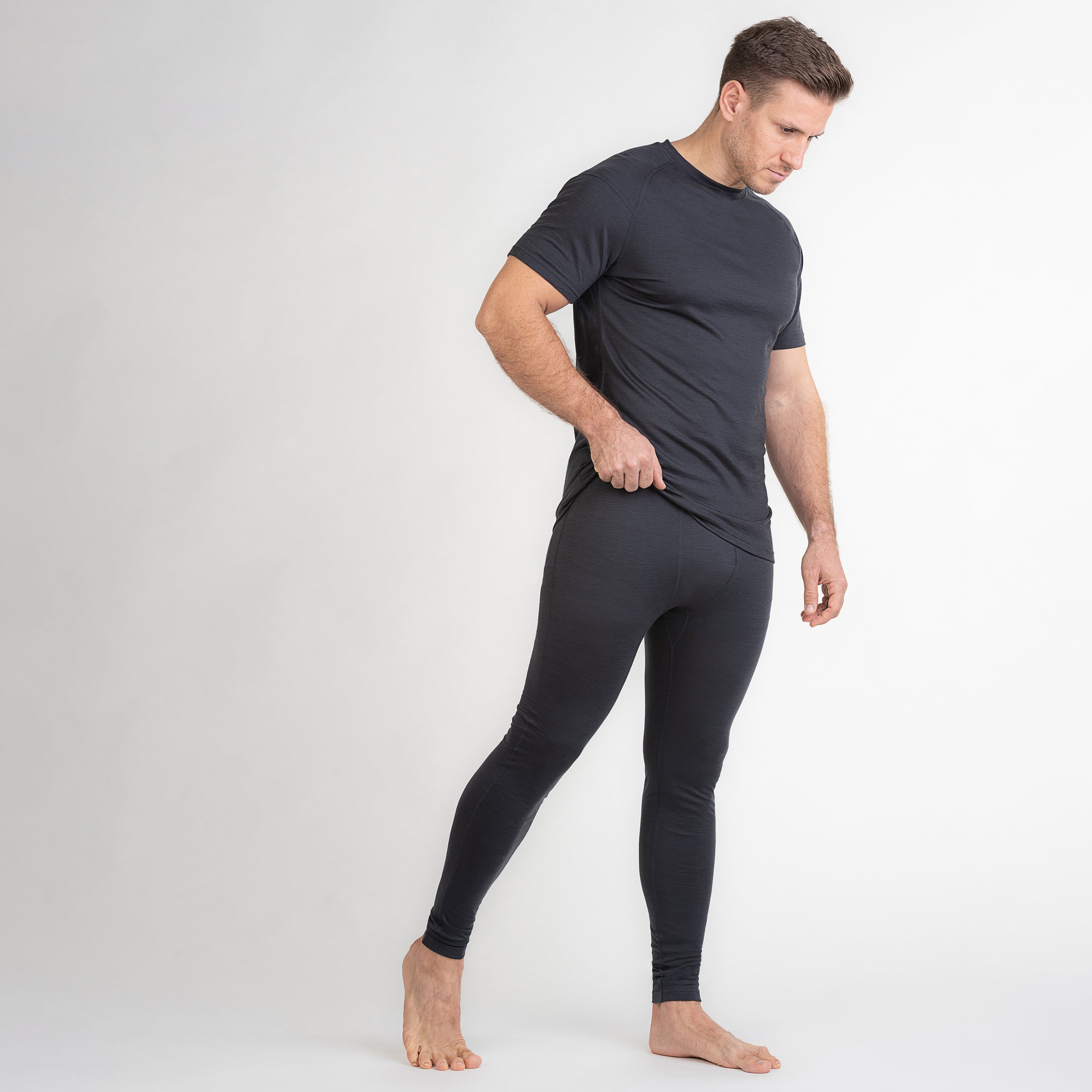 Merino Herren Leggings Frontansicht 2 von TOM FYFE in Anthrazit