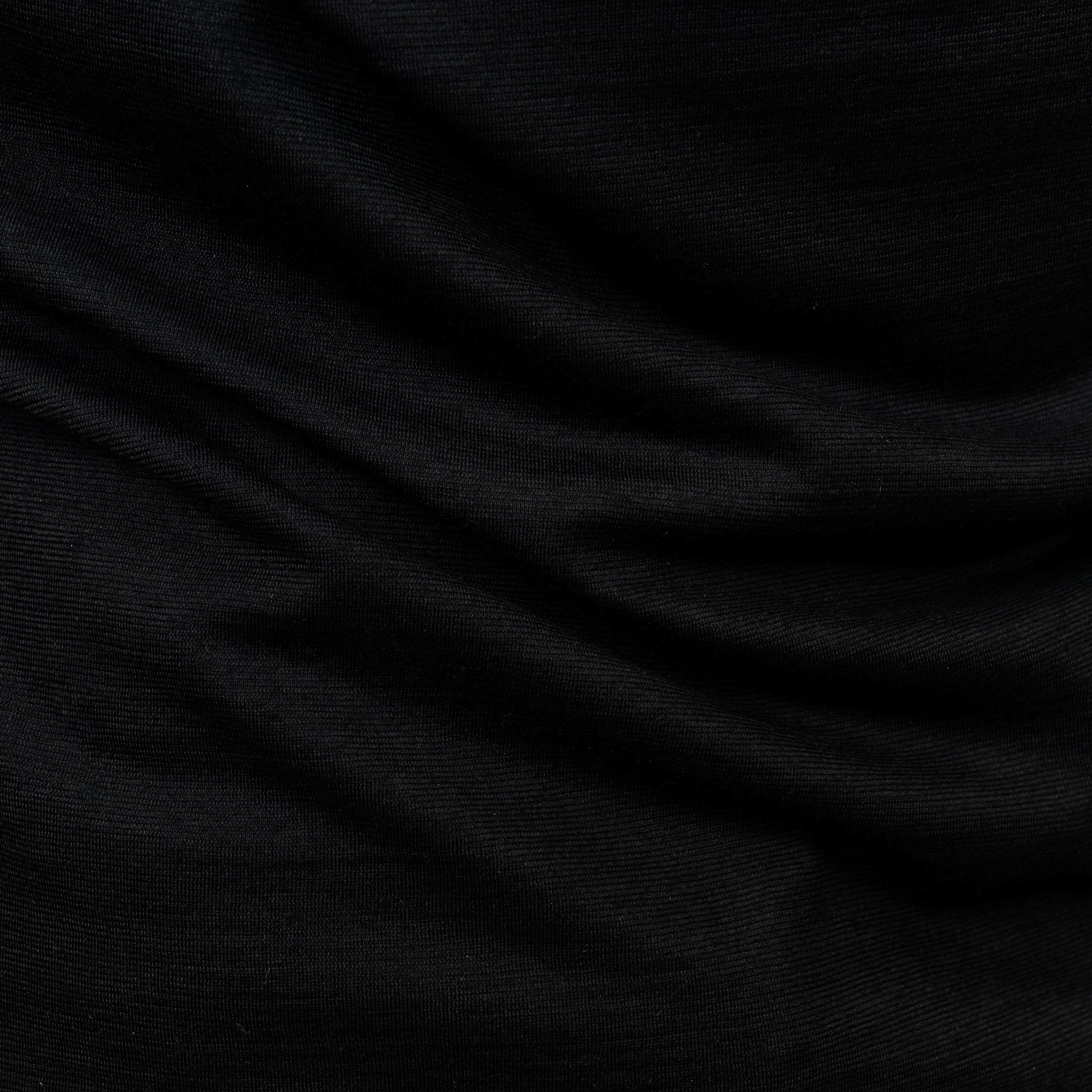 Merino T-Shirt Regular Fit Unisex Nahaufnahme von Tom Fyfe in Schwarz