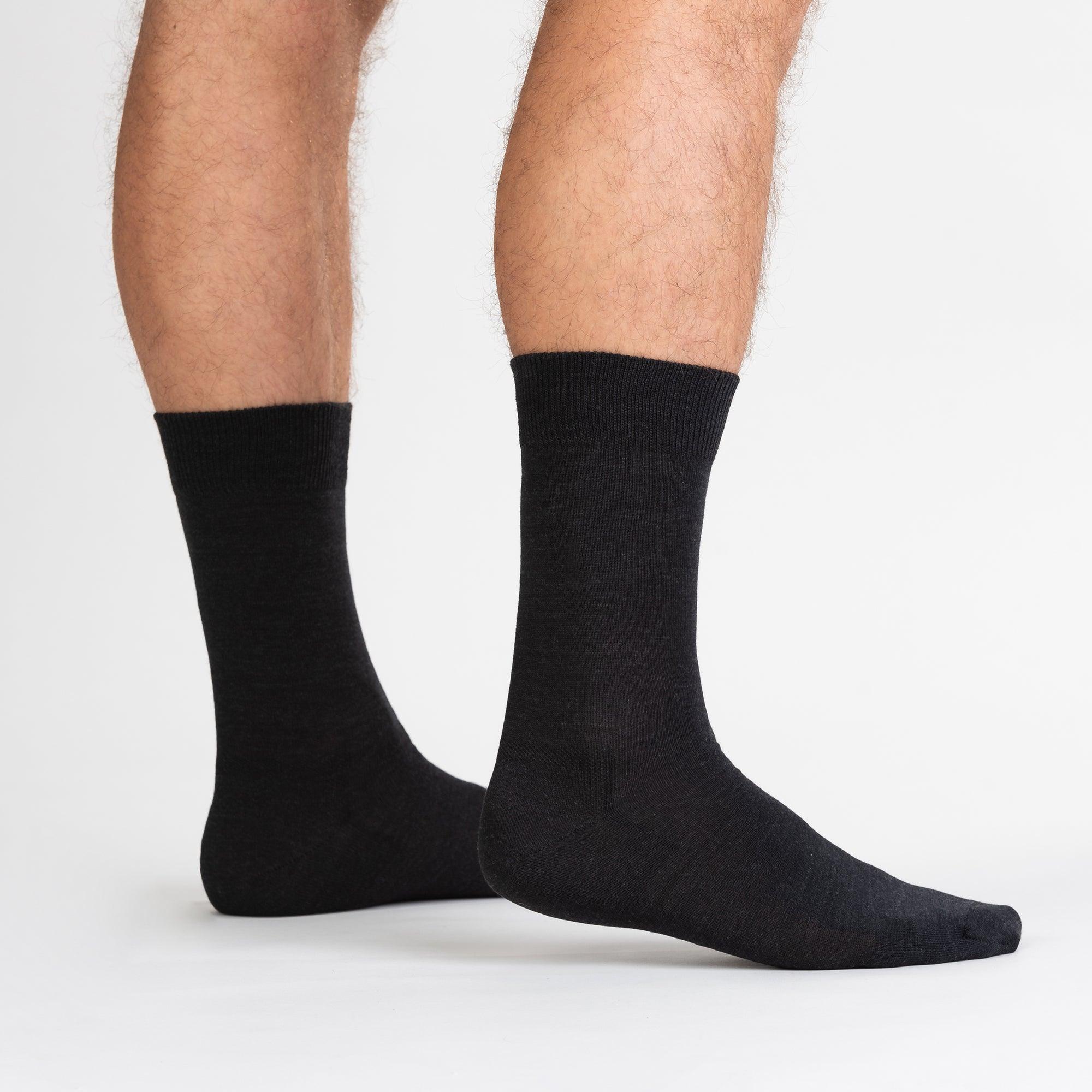 TOM FYFE Merino Business Socken in Anthrazit, dritte Seitenansicht 