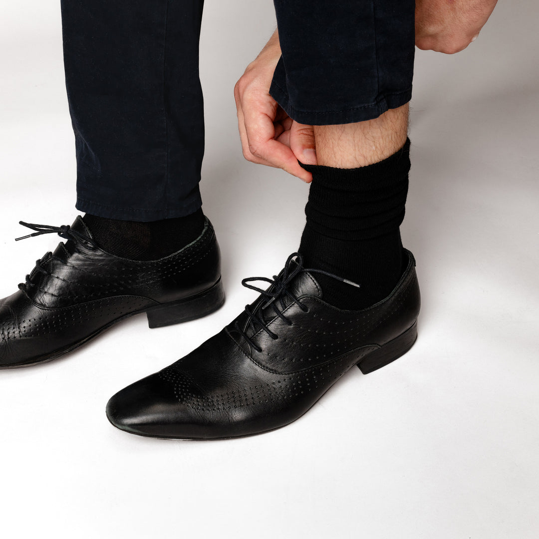 Merino Business Socken mit Schuhe von Tom Fyfe in Schwarz #farbe_schwarz