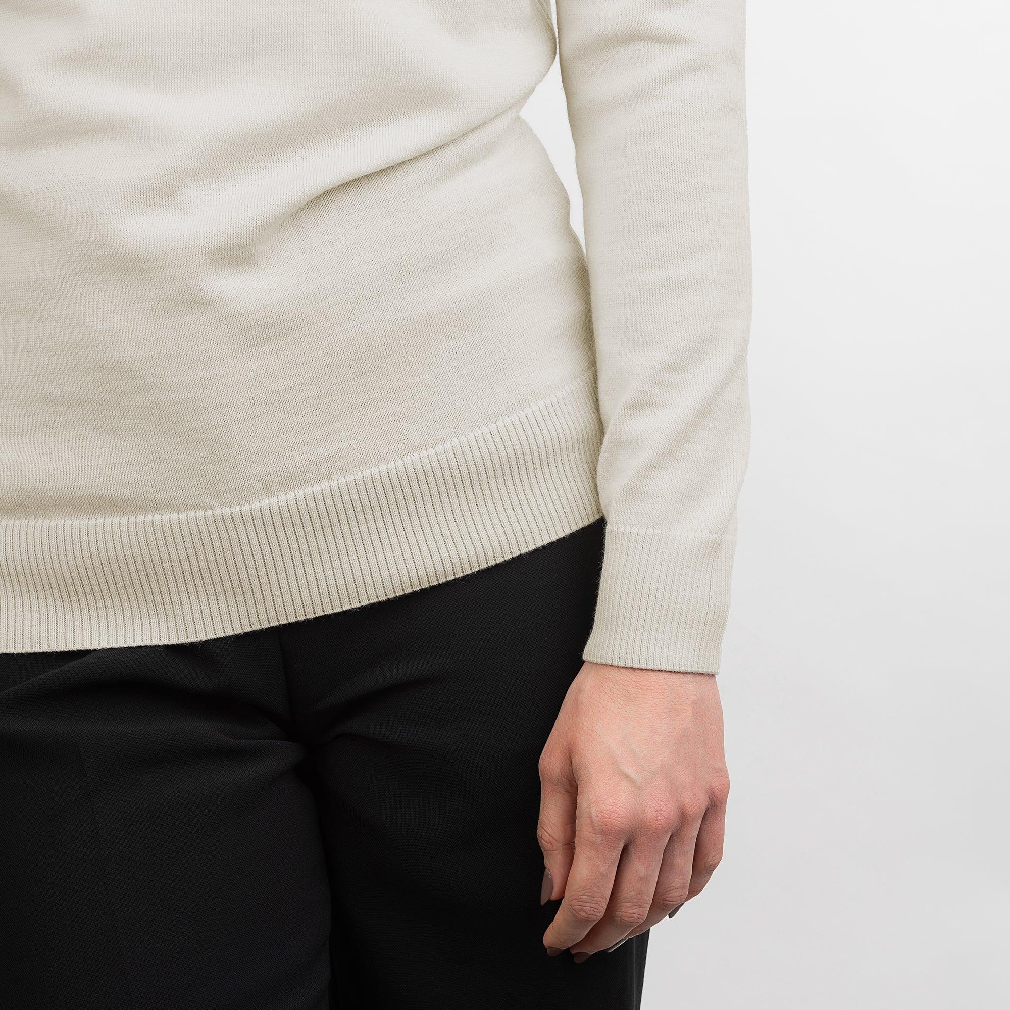 TOM FYFE Merino Damen Crewneck Rundhals-Pullover in Wollweiß, Detailansicht der Stoffstruktur 