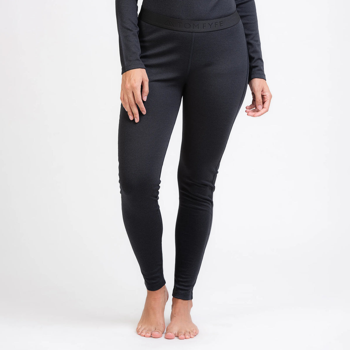 Merino Damen Performance 220 Leggings Frontansicht von TOM FYFE in Graphite TF424202 