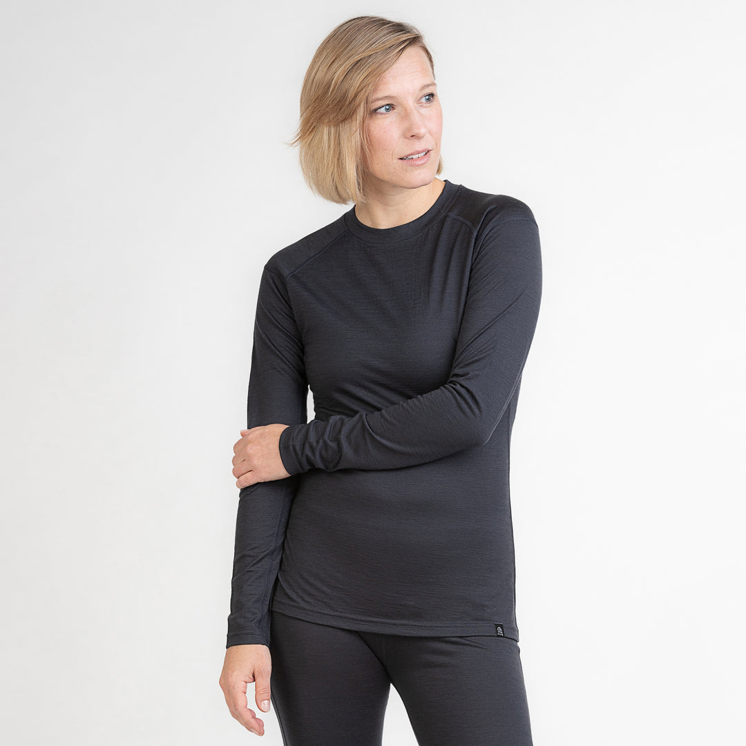 Merino Damen Unterhemd Langarmshirt Frontansicht von TOM FYFE in Anthrazit #farbe_anthrazit