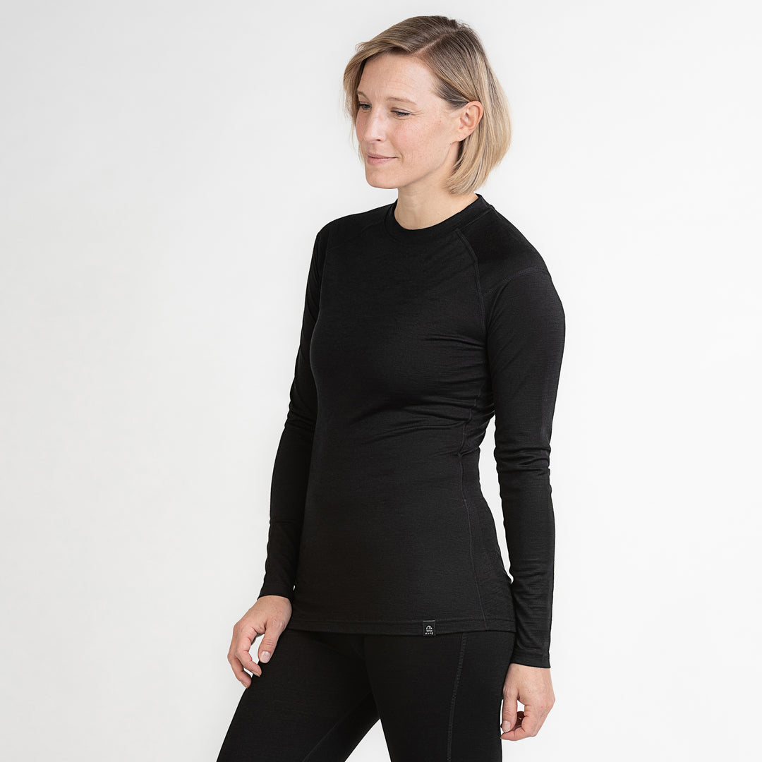 Merino Damen Unterhemd Langarmshirt Frontansicht von TOM FYFE in Schwarz #farbe_schwarz