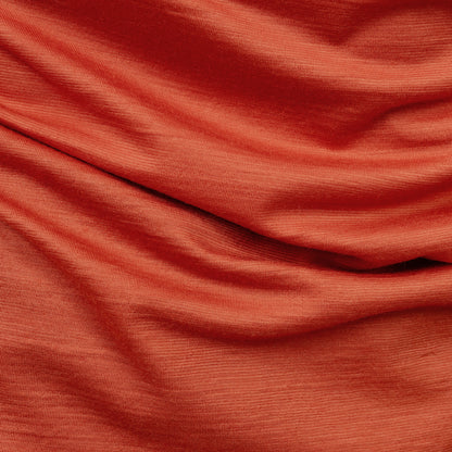 Merino Damen Shirt mit V-Ausschnitt von Tom Fyfe Stoff im Detail in Terracotta 