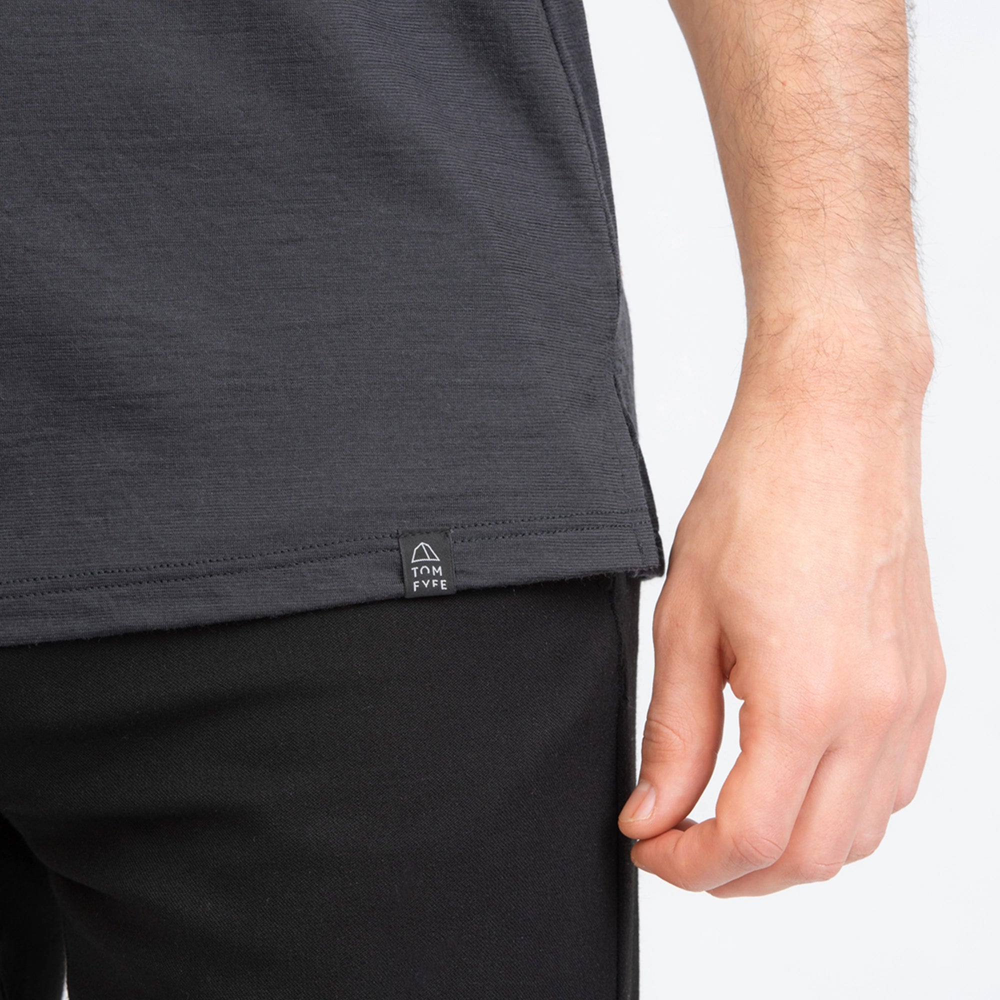 TOM FYFE Merino Herren Tank Top in Anthrazit, Label TF101007 