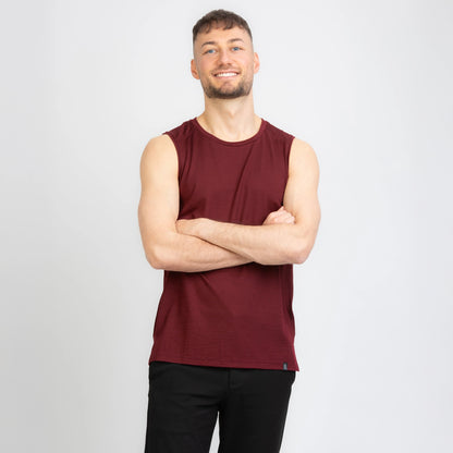 TOM FYFE Merino Herren Tank Top in Burgundy, zweite Frontansicht TF101007 