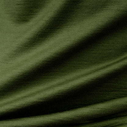 Merino Herren Shirt Nahaufnahme von Tom Fyfe in Waldgrün 
