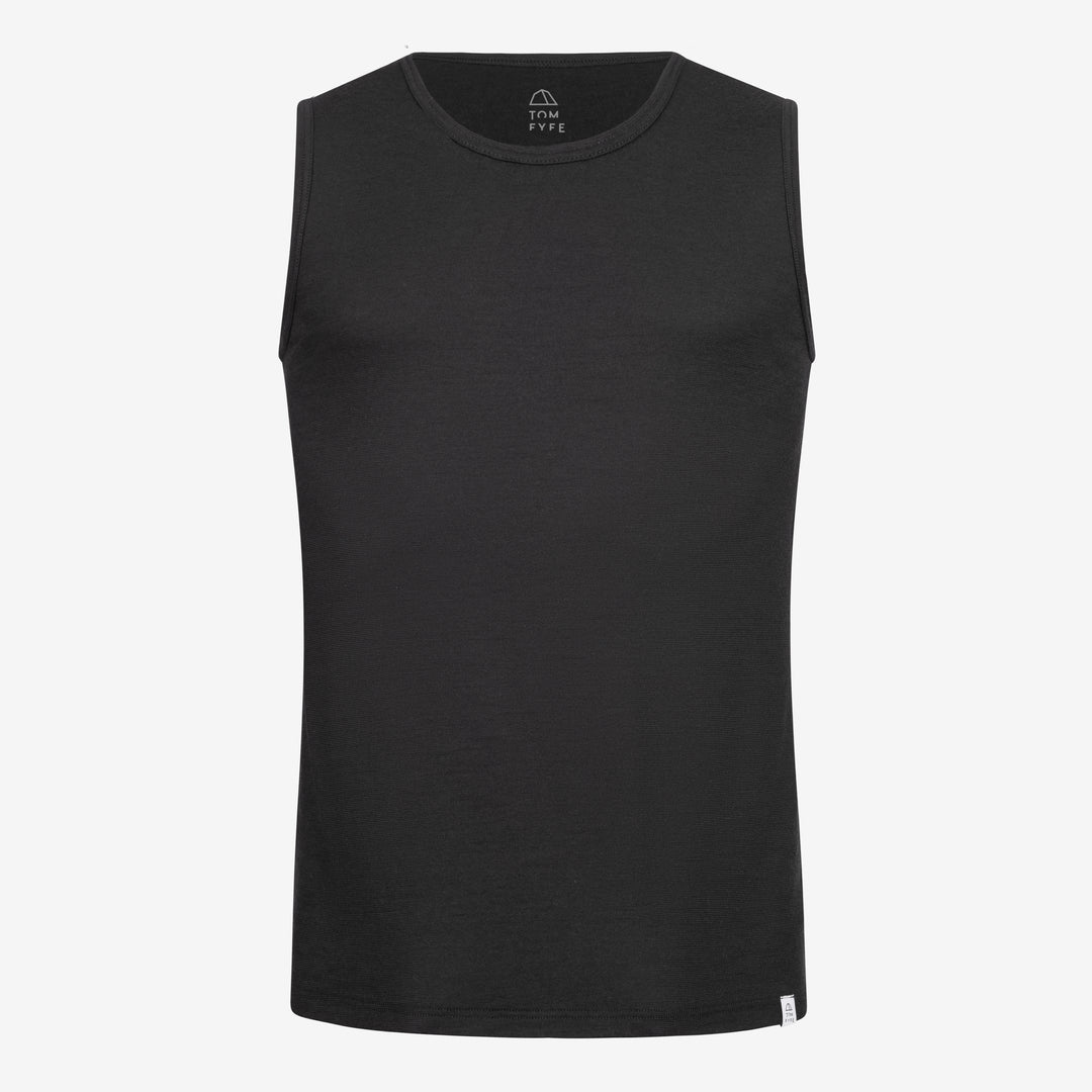 Merino Herren Tank-Top Frontansicht von Tom Fyfe in Schwarz #farbe_schwarz