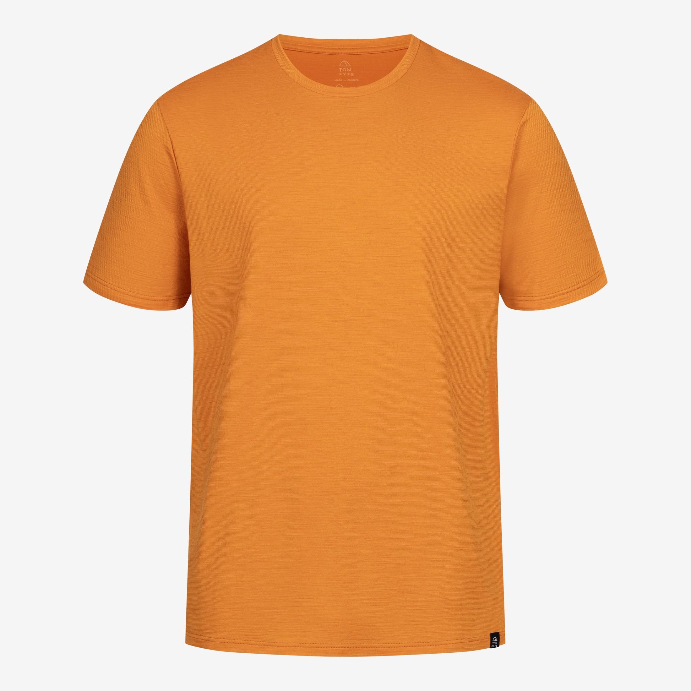 Merino T-Shirt Regular Fit Unisex Frontansicht von TOM FYFE in Kurkuma 