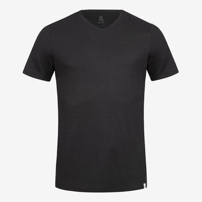 Merino Herren Shirt mit V-Ausschnitt Frontansicht von Tom Fyfe in Schwarz 