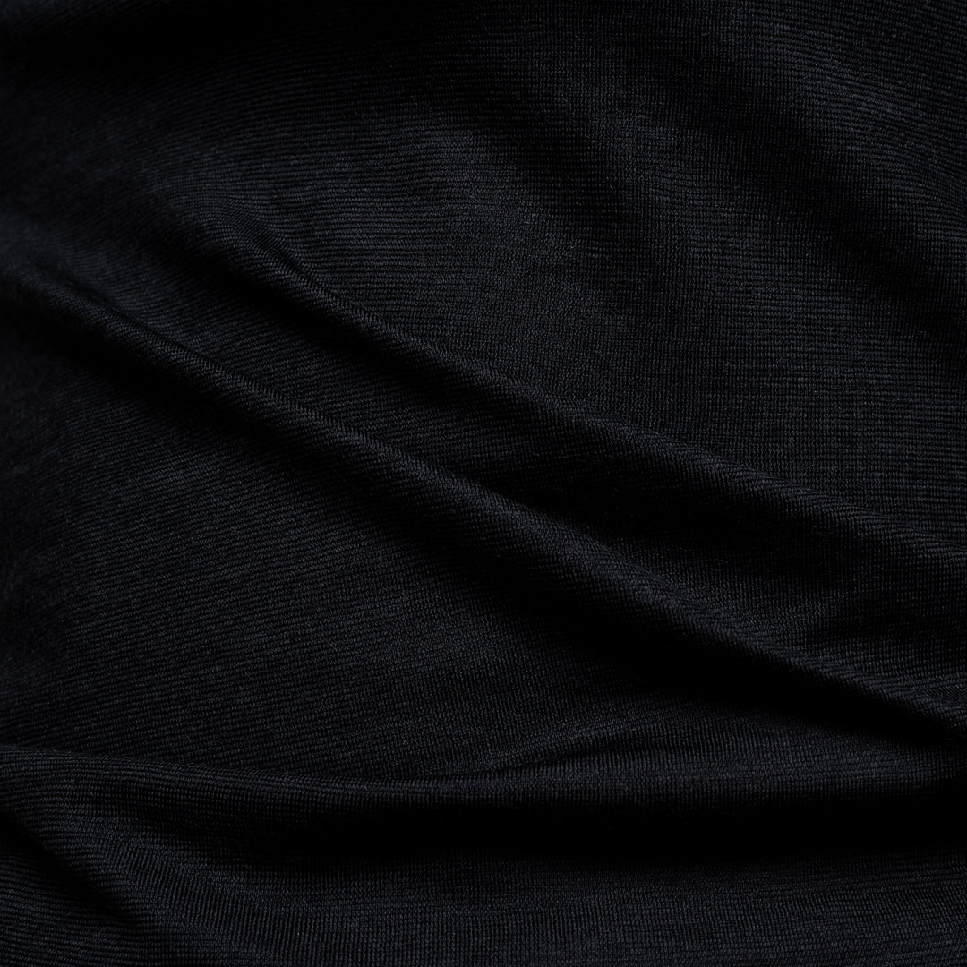 Merino Damen Shirt Nahaufnahme von Tom Fyfe in Schwarz #farbe_schwarz