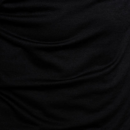 Merino Herren Shirt mit V-Ausschnitt Nahaufnahme Stoff in Schwarz 