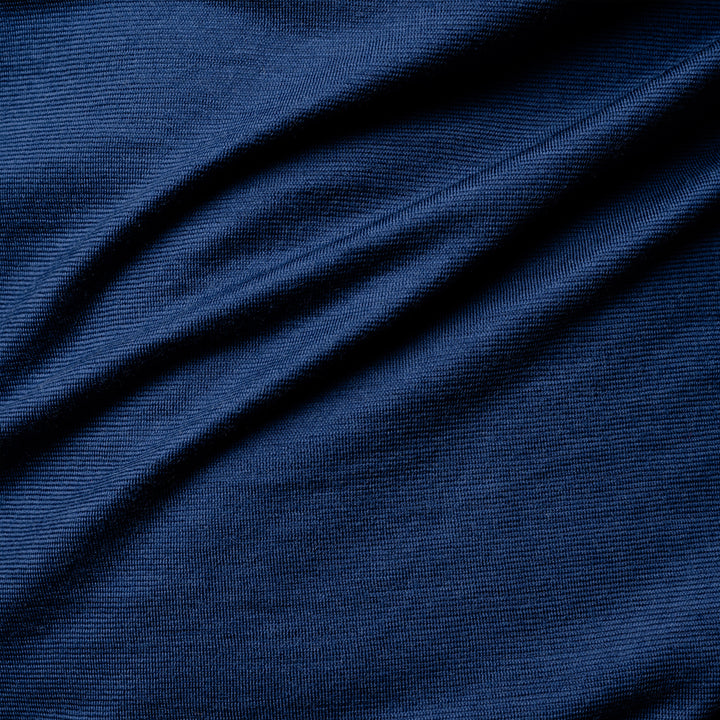Merino Herren Shirt Nahaufnahme von Tom Fyfe in Marineblau #farbe_marine